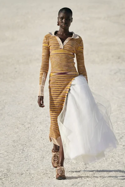 Look 29